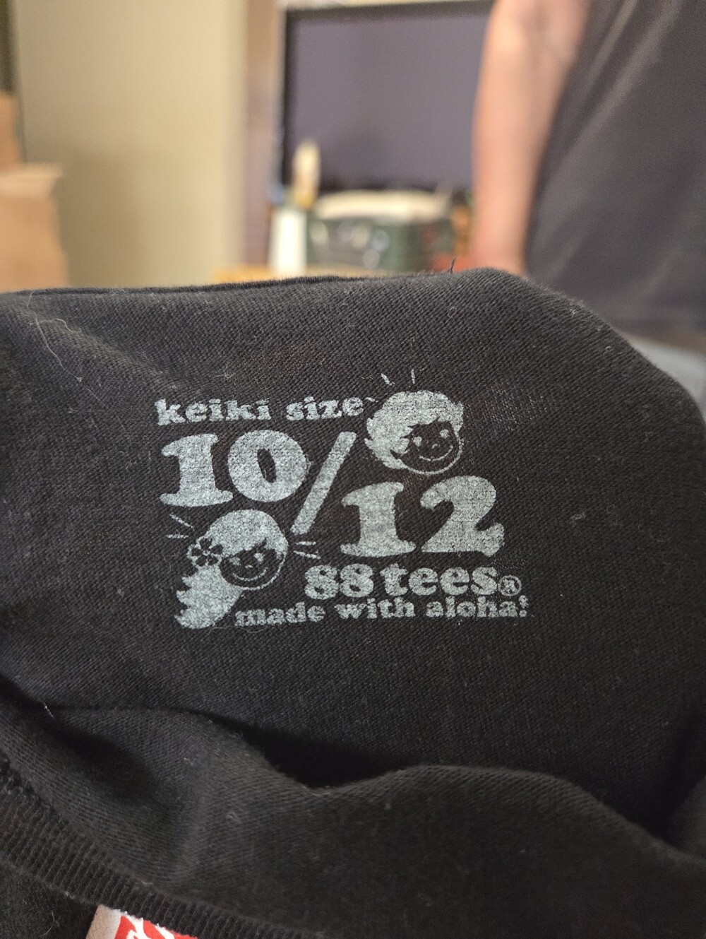 Kids Black Graphic Tee - Keiki Size 10/12